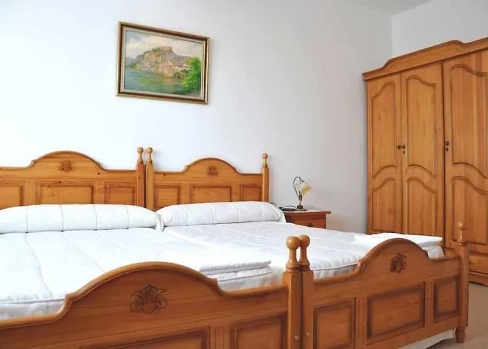 Casa de huéspedes: Pensión Costiña